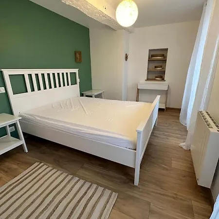 Chez Alice - Le Buat Hébergement de vacances