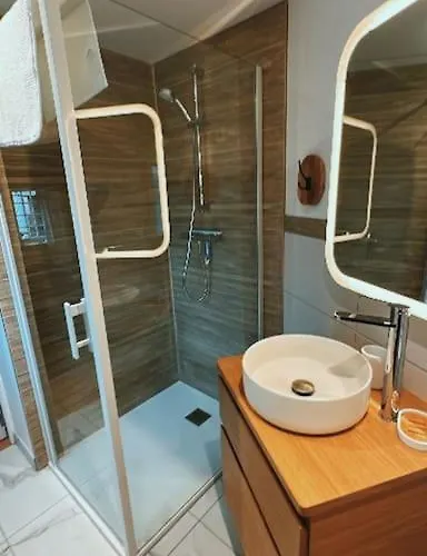 Chez Alice - Le Buat