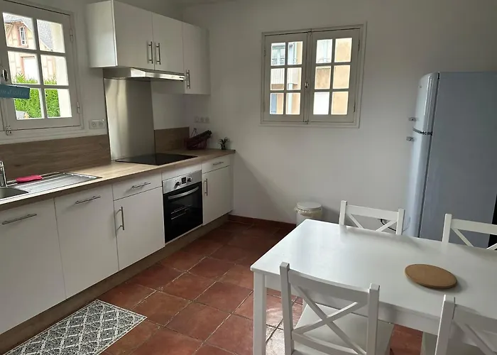 Chez Alice - Le Buat *